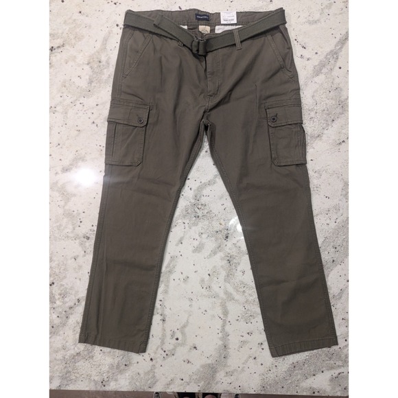 St Johns Bay Stretch Chino 42x32 Green Cargo Outdoors Trails Hiking Utility Gorp - Picture 1 of 4